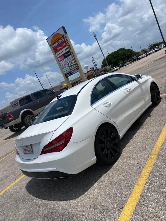 2019 Mercedes-Benz CLA - Image 5 of 10
