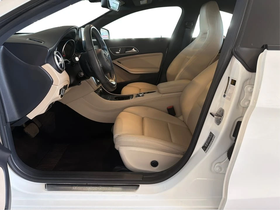2019 Mercedes-Benz CLA - Image 9 of 20