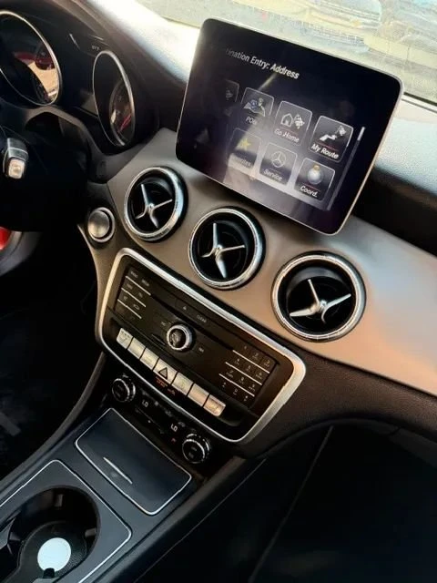 2019 Mercedes-Benz CLA - Image 15 of 19