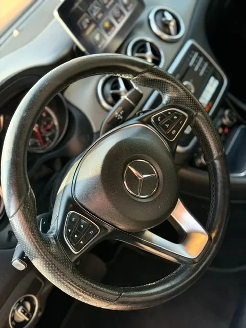 2019 Mercedes-Benz CLA - Image 12 of 19