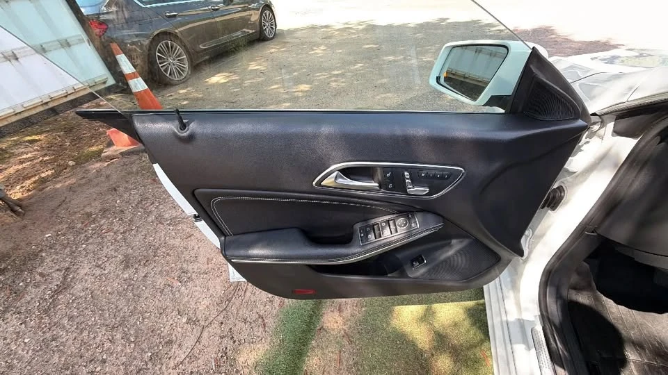2019 Mercedes-Benz CLA - Image 14 of 20