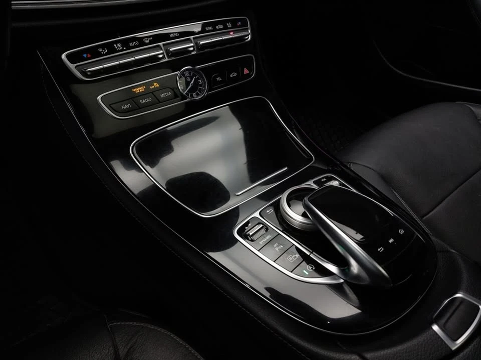 2019 Mercedes-Benz W213 E-Class - Image 10 of 10
