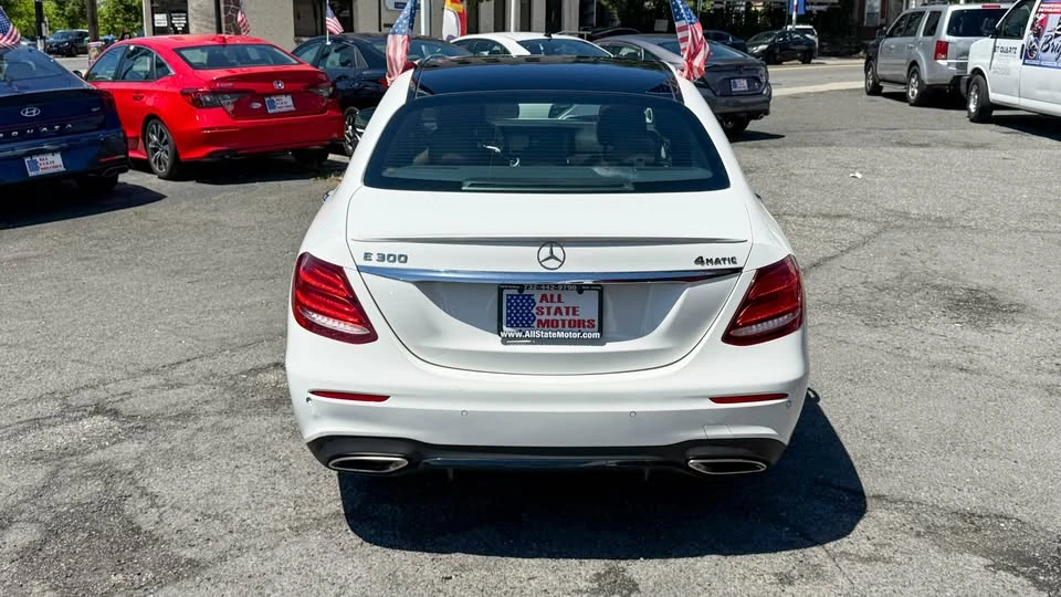 2019 Mercedes-Benz W213 E-Class - Image 3 of 8