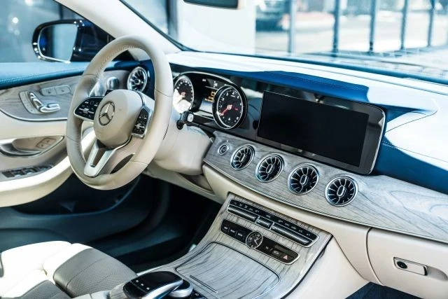 2019 Mercedes-Benz W213 E-Class - Image 19 of 21