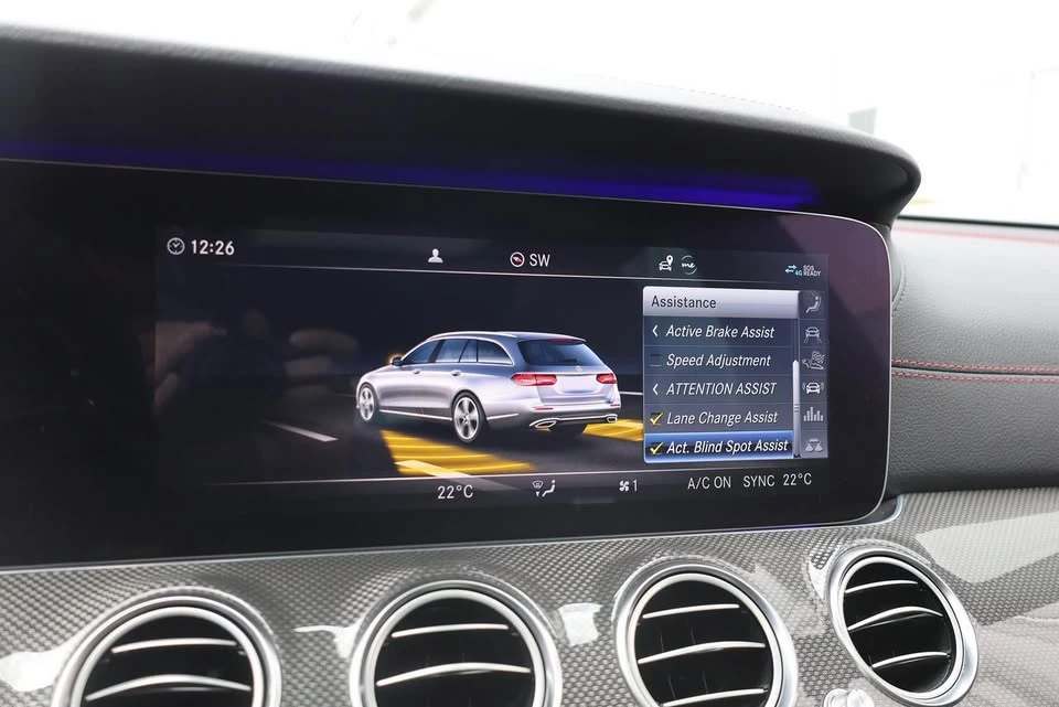 2019 Mercedes-Benz W213 E-Class - Image 17 of 20