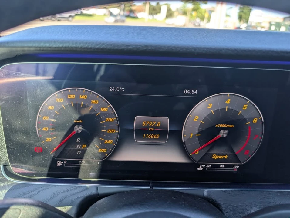 2019 Mercedes-Benz W213 E-Class - Image 11 of 20