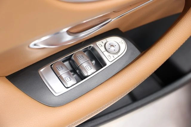 2019 Mercedes-Benz W213 E-Class - Image 12 of 21
