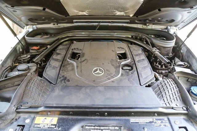2019 Mercedes-Benz - Image 24 of 31