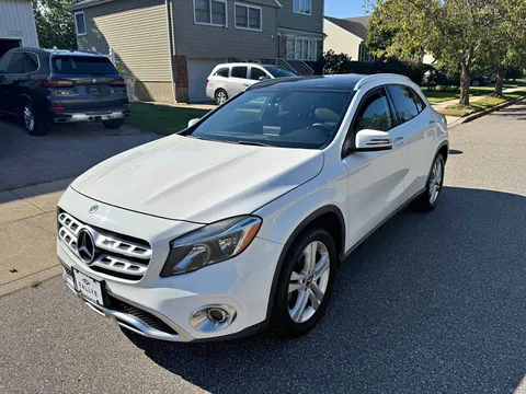2019 Mercedes-Benz GLA 250 4MATIC Sport Utility 4D