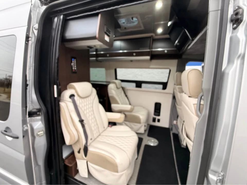 2019 Mercedes-Benz VS30 Sprinter - Image 11 of 19
