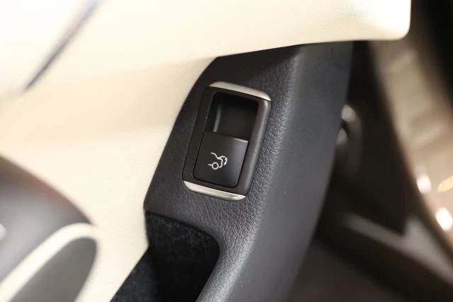 2019 Mercedes-Benz R231 SL-Class - Image 12 of 12