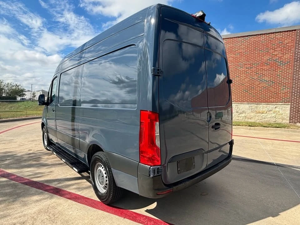 2019 Mercedes-Benz VS30 Sprinter - Image 4 of 12