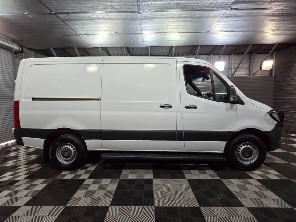 2019 Mercedes-Benz VS30 Sprinter - Image 10 of 12