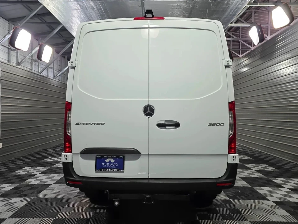 2019 Mercedes-Benz VS30 Sprinter - Image 7 of 12