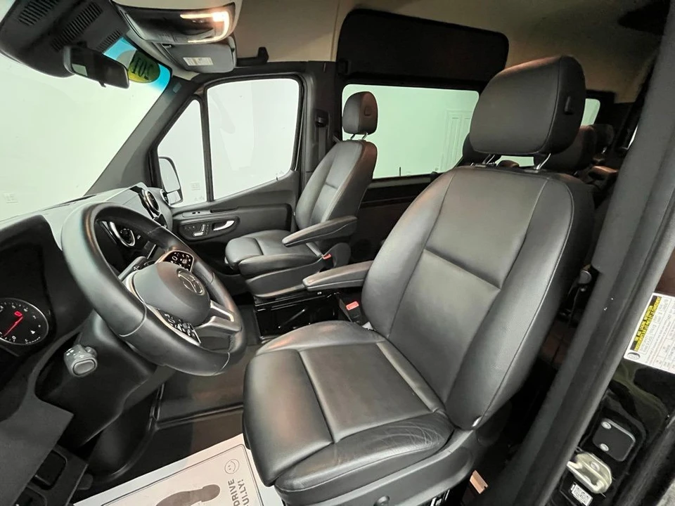 2019 Mercedes-Benz VS30 Sprinter - Image 18 of 21
