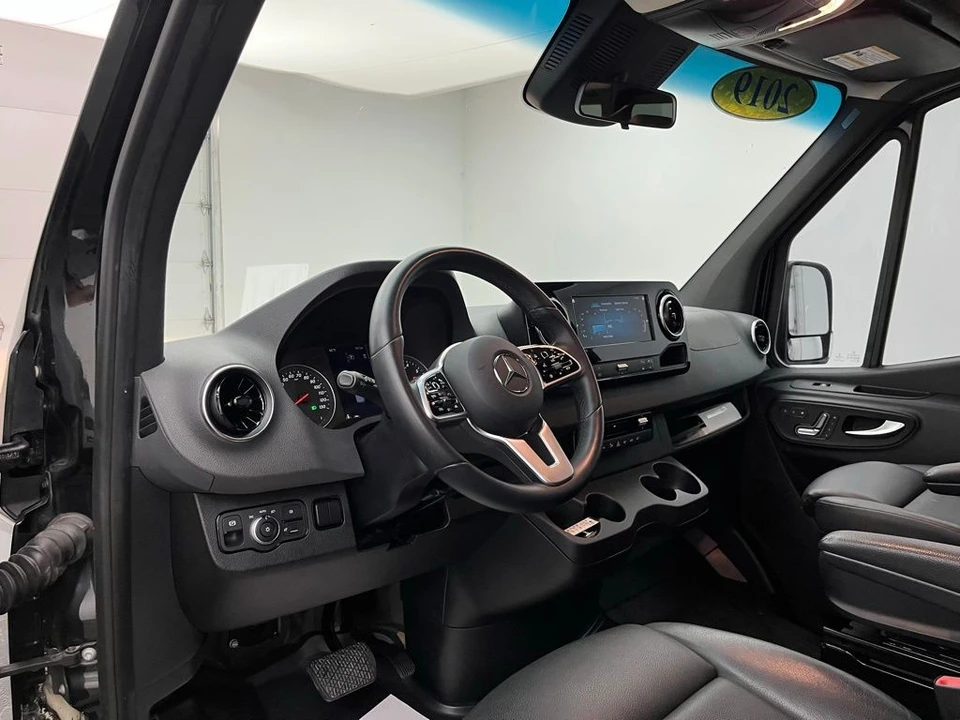 2019 Mercedes-Benz VS30 Sprinter - Image 19 of 21