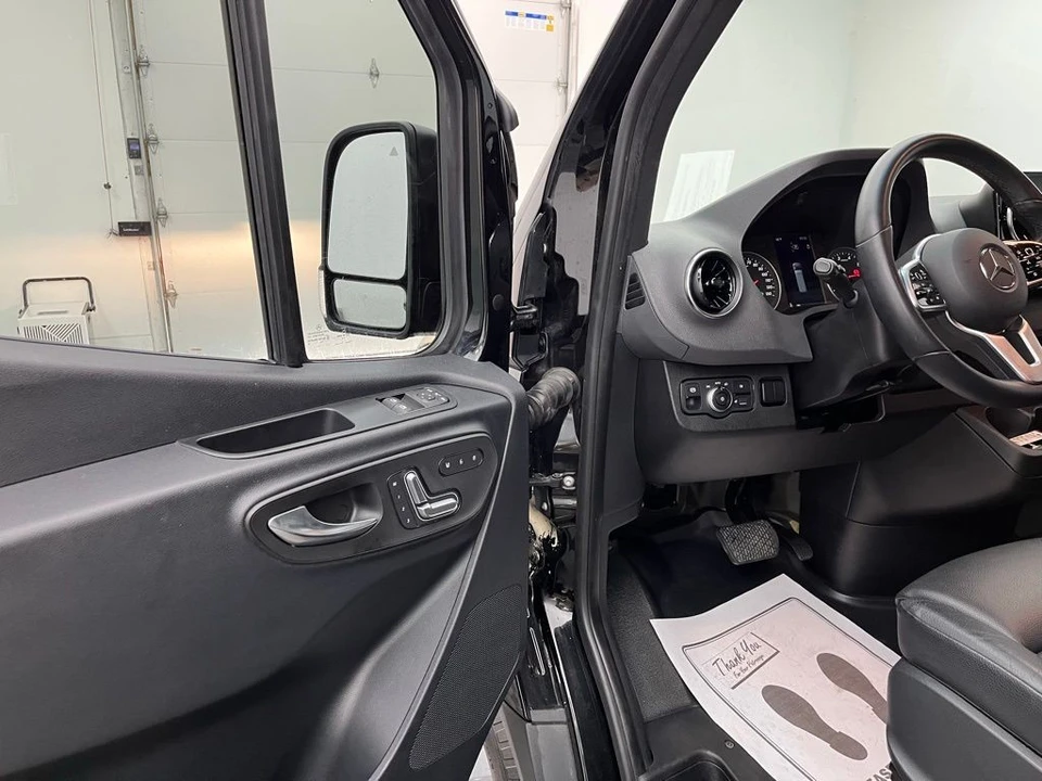 2019 Mercedes-Benz VS30 Sprinter - Image 16 of 21