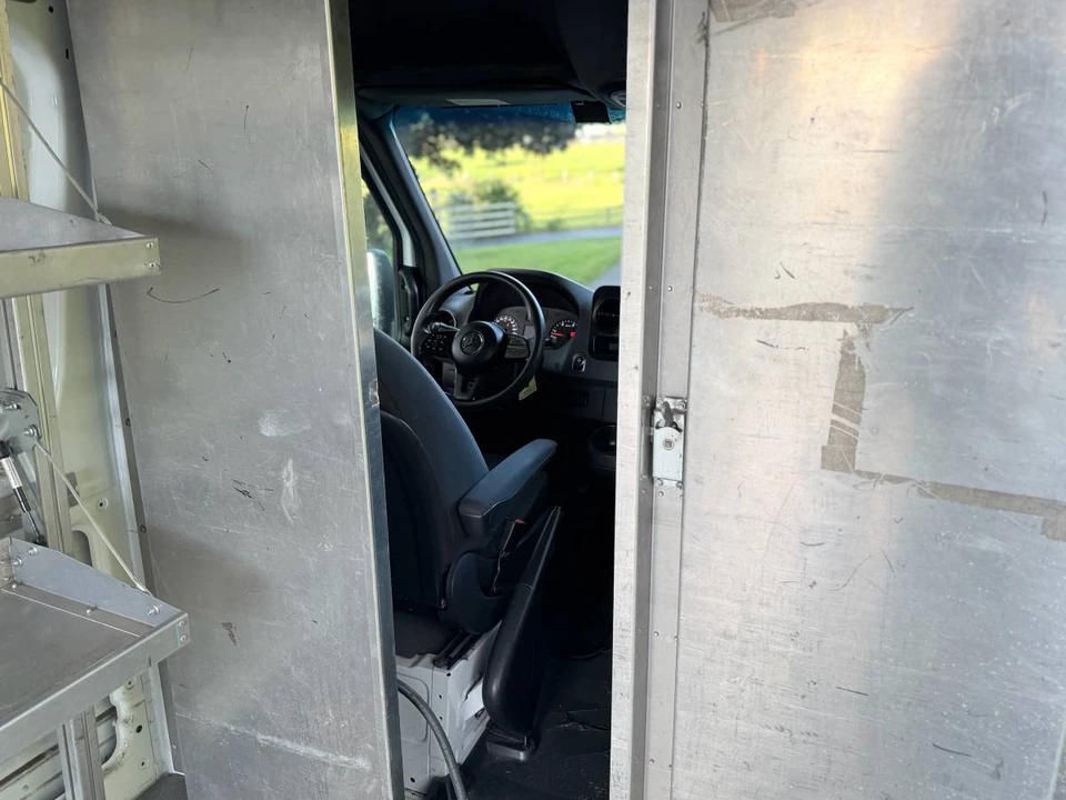 2019 Mercedes-Benz VS30 Sprinter - Image 19 of 24