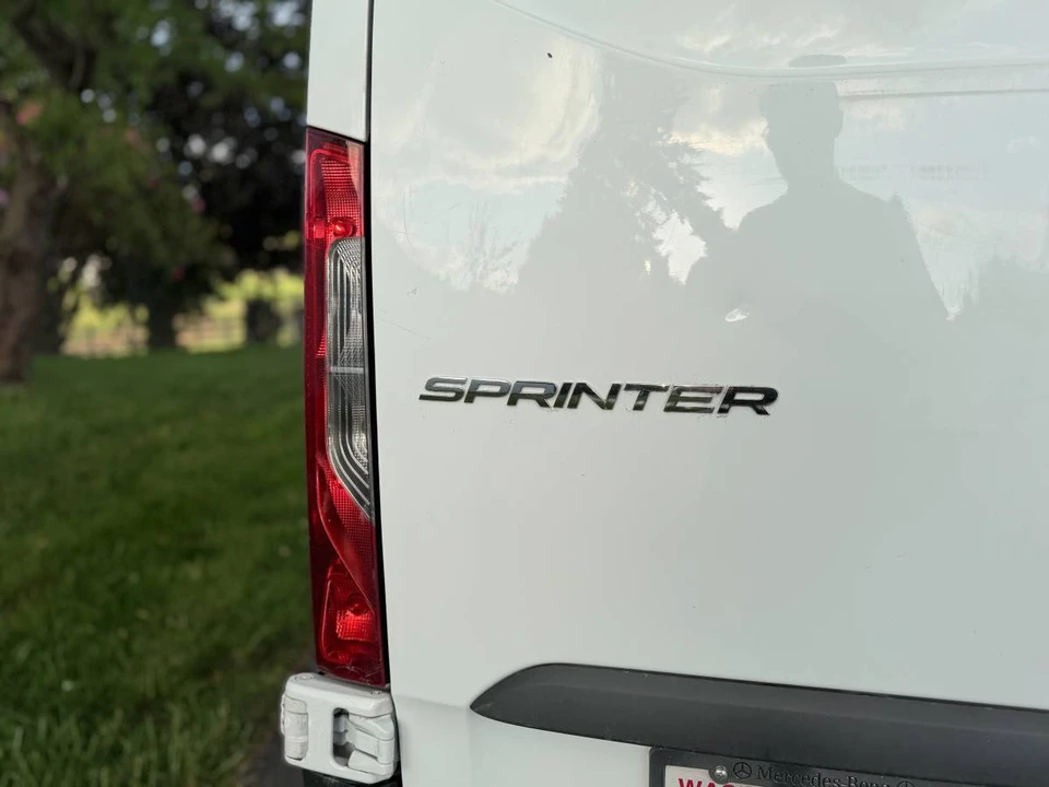 2019 Mercedes-Benz VS30 Sprinter - Image 9 of 24