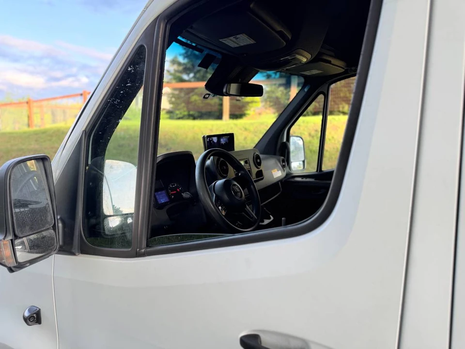 2019 Mercedes-Benz VS30 Sprinter - Image 4 of 24