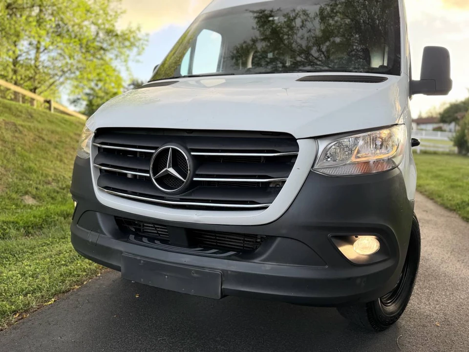 2019 Mercedes-Benz VS30 Sprinter - Image 12 of 24
