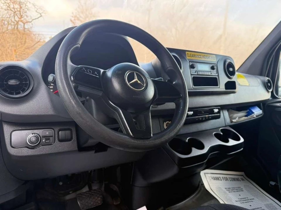 2019 Mercedes-Benz VS30 Sprinter - Image 19 of 21