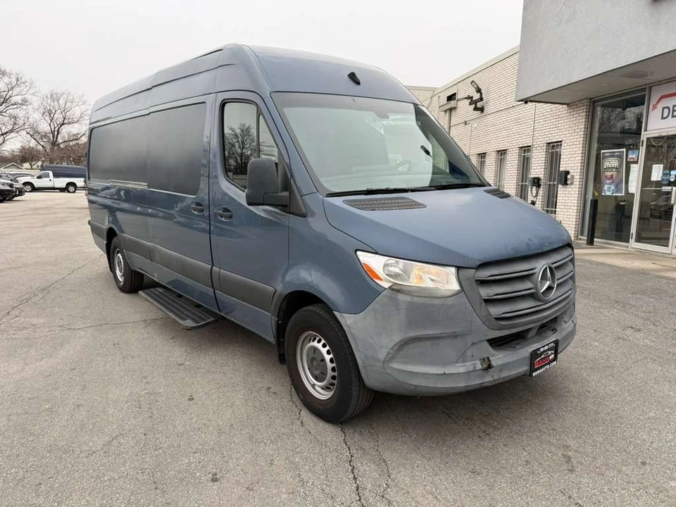 2019 Mercedes-Benz VS30 Sprinter - Image 4 of 31
