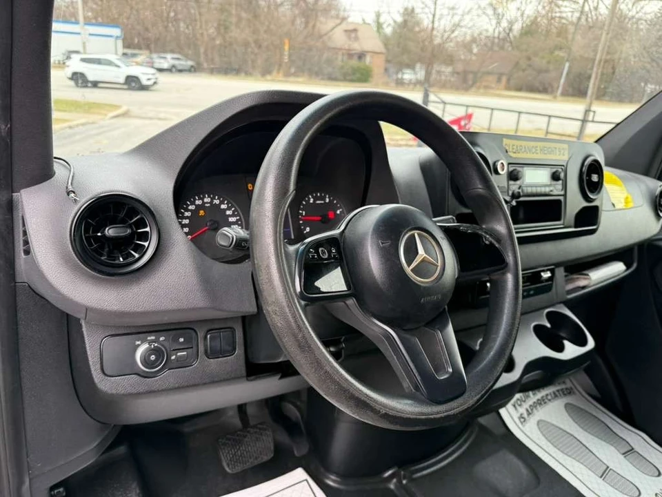 2019 Mercedes-Benz VS30 Sprinter - Image 21 of 31
