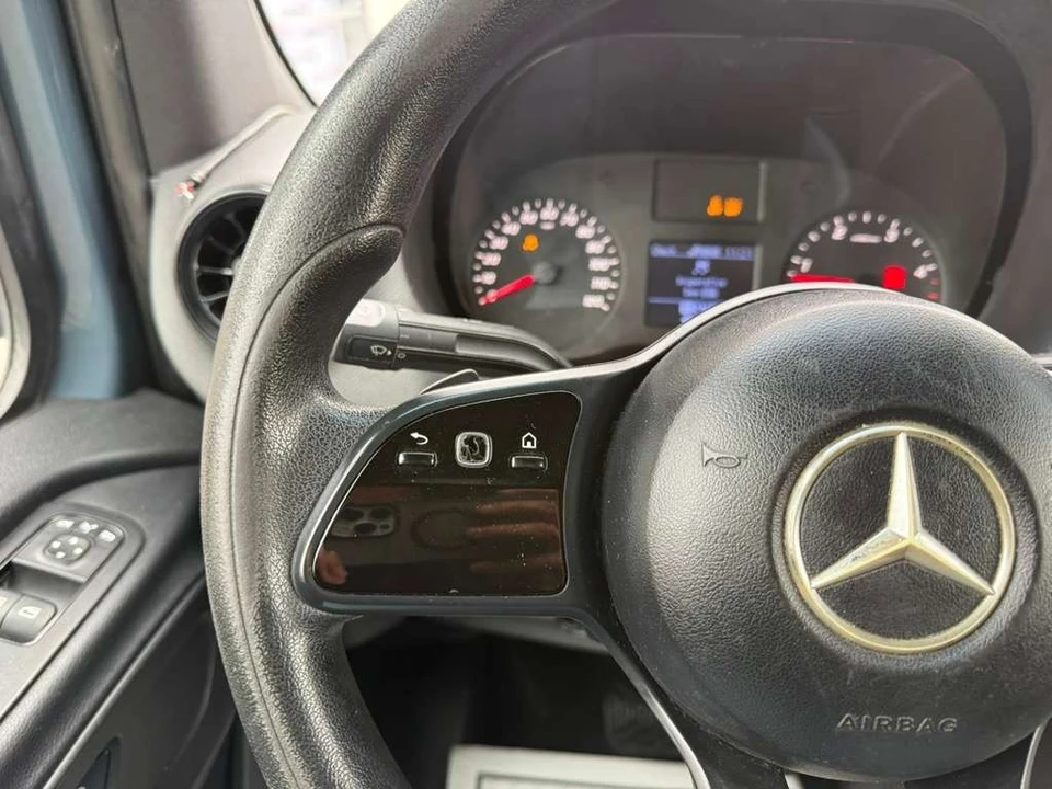 2019 Mercedes-Benz VS30 Sprinter - Image 9 of 31