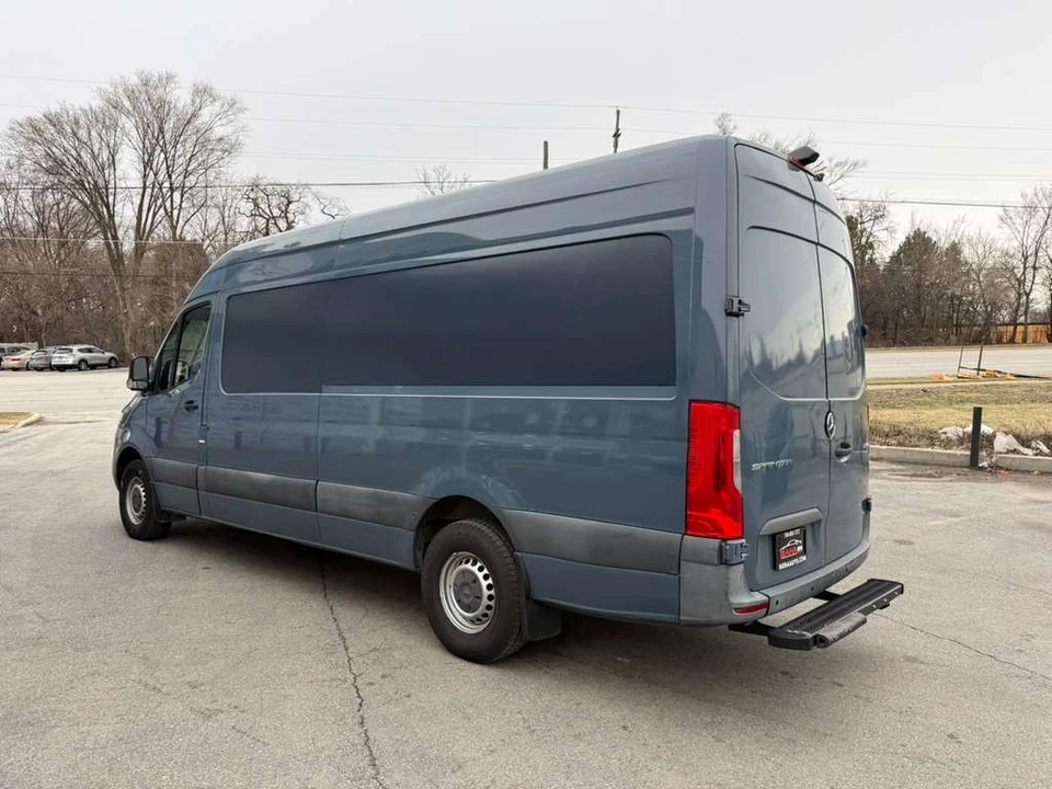 2019 Mercedes-Benz VS30 Sprinter - Image 7 of 31