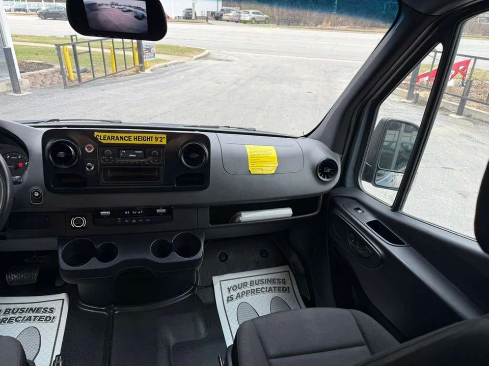 2019 Mercedes-Benz VS30 Sprinter - Image 16 of 31