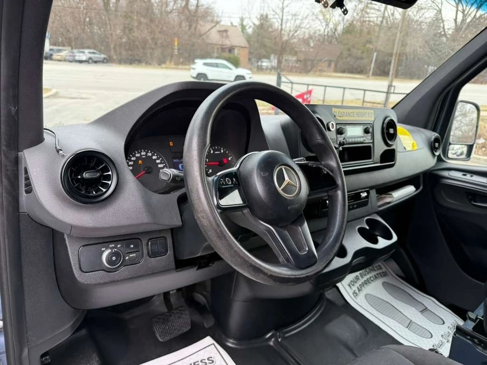 2019 Mercedes-Benz VS30 Sprinter - Image 22 of 31