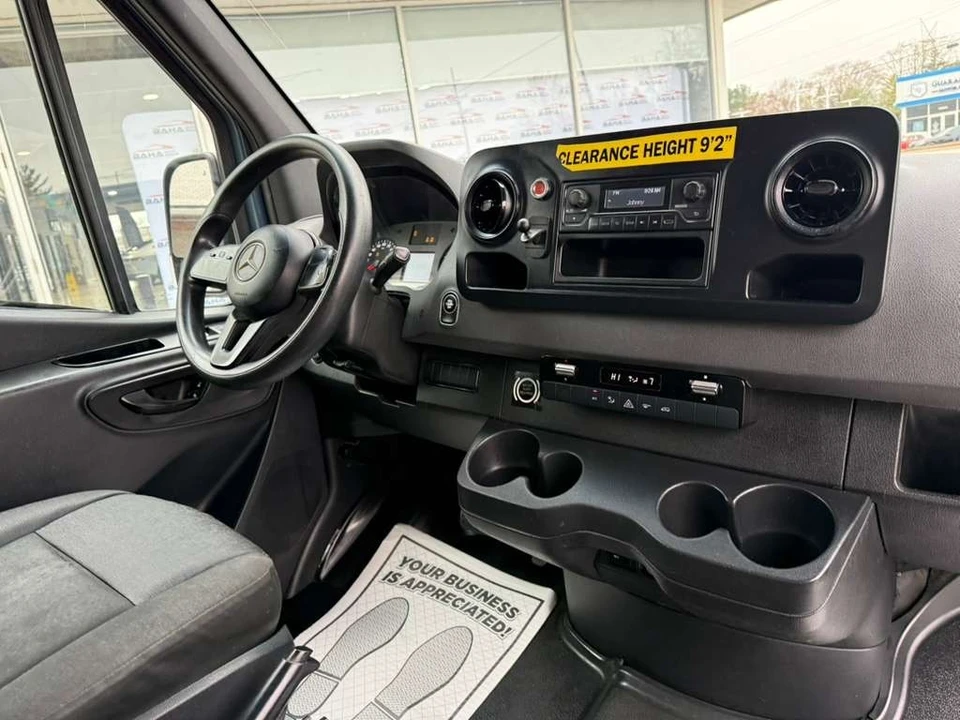 2019 Mercedes-Benz VS30 Sprinter - Image 29 of 31