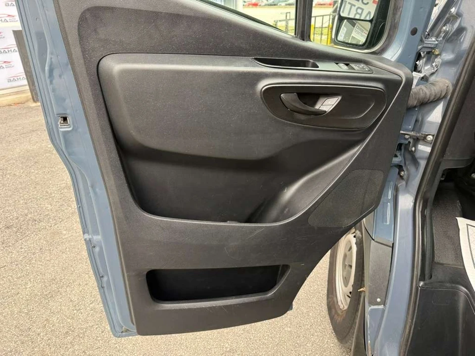 2019 Mercedes-Benz VS30 Sprinter - Image 24 of 31