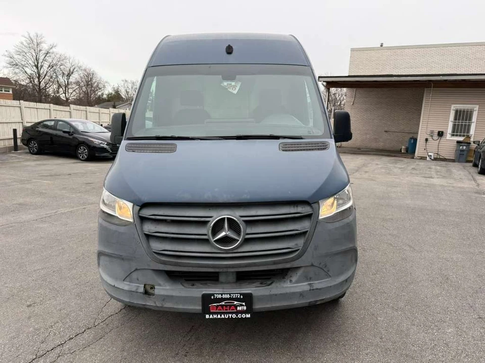 2019 Mercedes-Benz VS30 Sprinter - Image 3 of 31