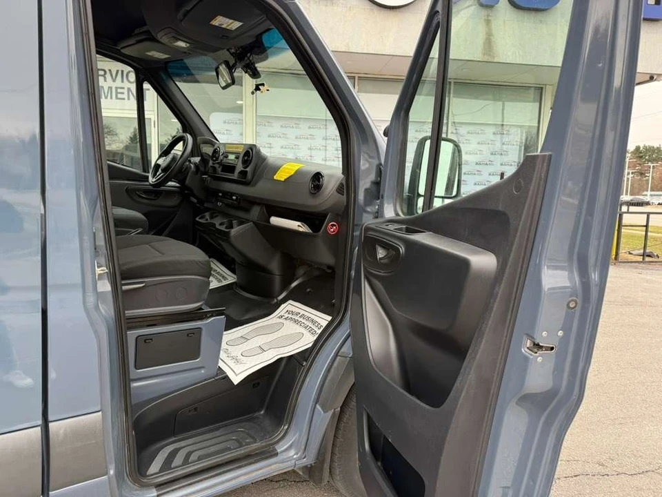 2019 Mercedes-Benz VS30 Sprinter - Image 25 of 31