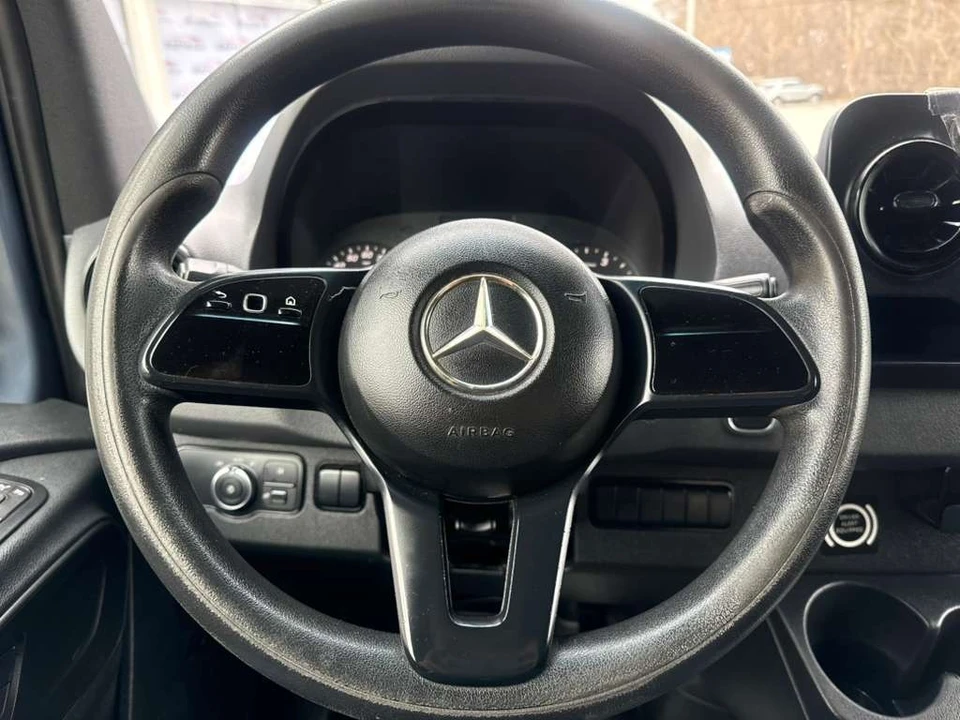 2019 Mercedes-Benz VS30 Sprinter - Image 8 of 21