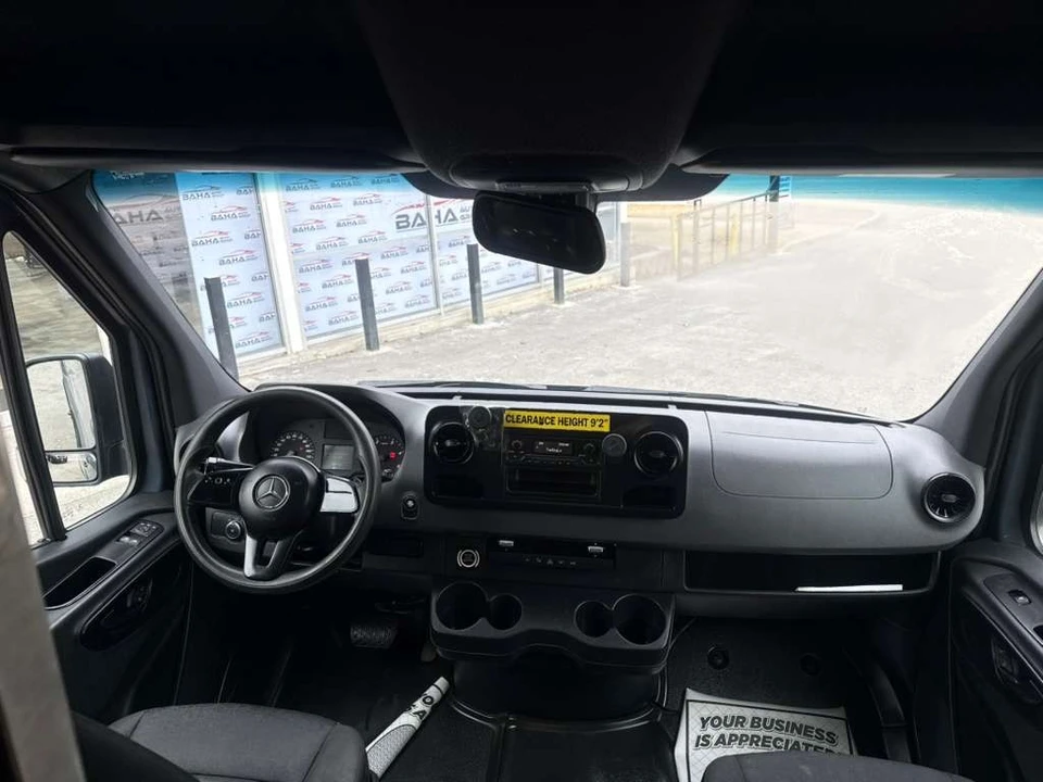 2019 Mercedes-Benz VS30 Sprinter - Image 17 of 21