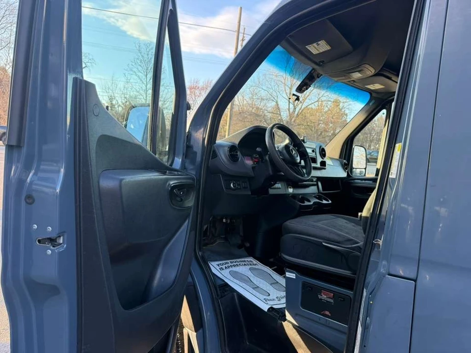 2019 Mercedes-Benz VS30 Sprinter - Image 13 of 21