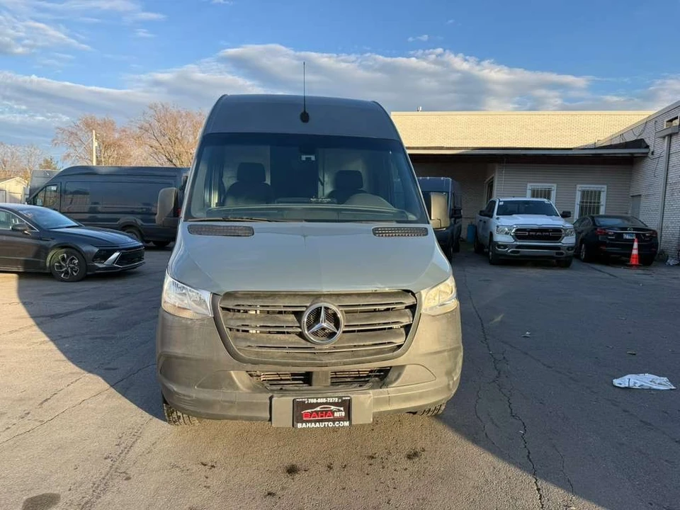 2019 Mercedes-Benz VS30 Sprinter - Image 2 of 21