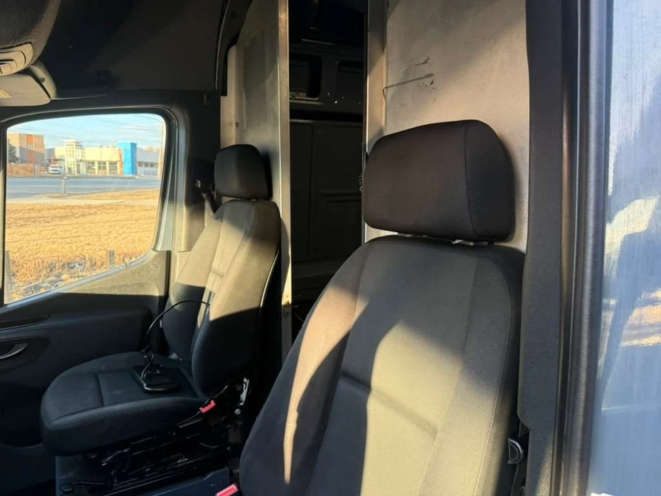 2019 Mercedes-Benz VS30 Sprinter - Image 16 of 21