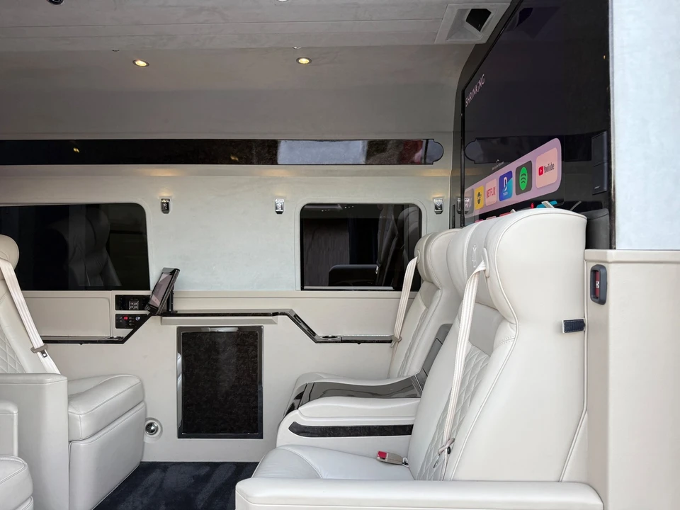 2019 Mercedes-Benz VS30 Sprinter - Image 9 of 21