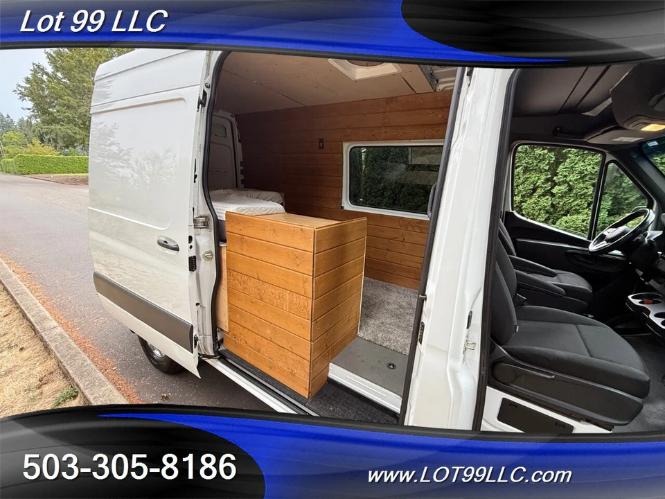 2019 Mercedes-Benz VS30 Sprinter - Image 4 of 4
