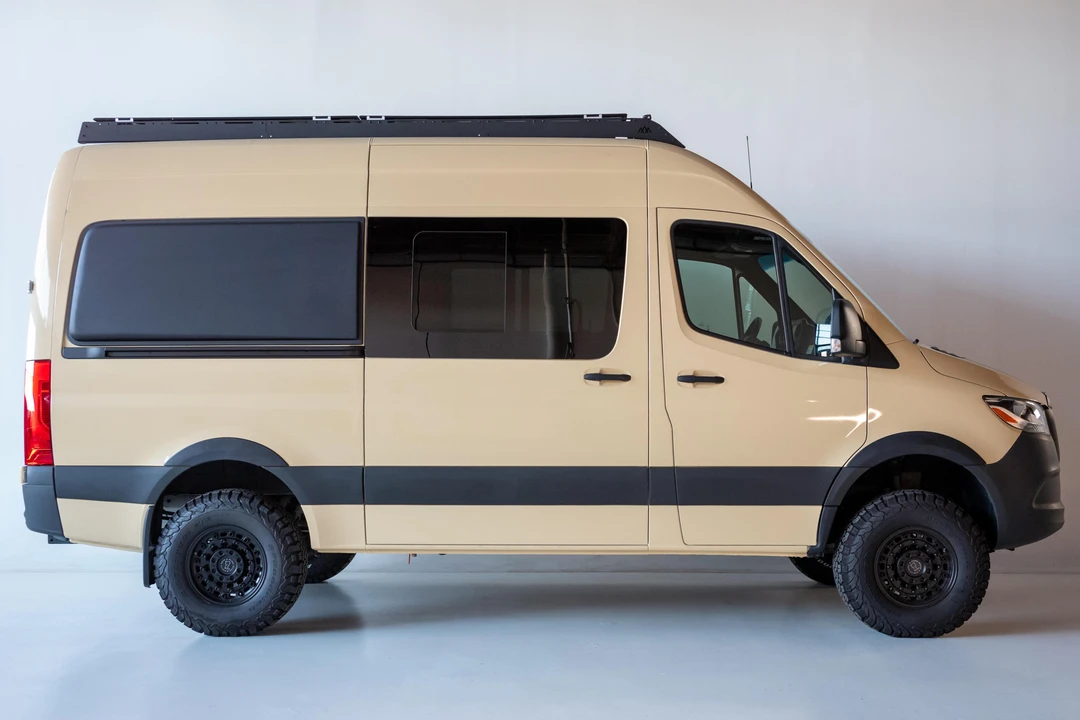 2019 Mercedes-Benz VS30 Sprinter - Image 3 of 31
