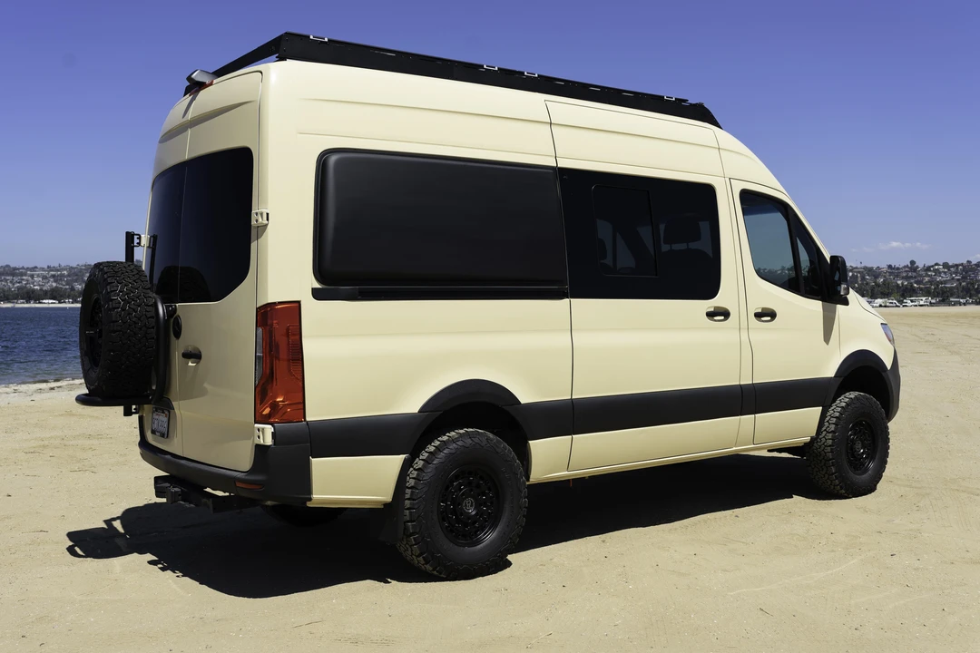 2019 Mercedes-Benz VS30 Sprinter - Image 11 of 31
