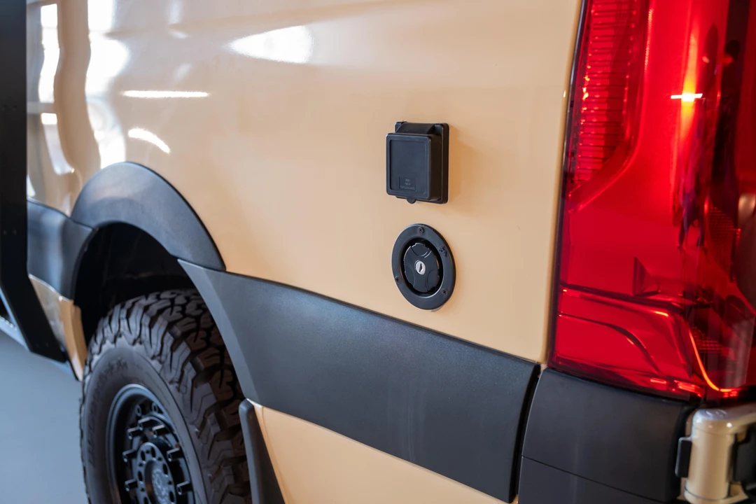 2019 Mercedes-Benz VS30 Sprinter - Image 30 of 31