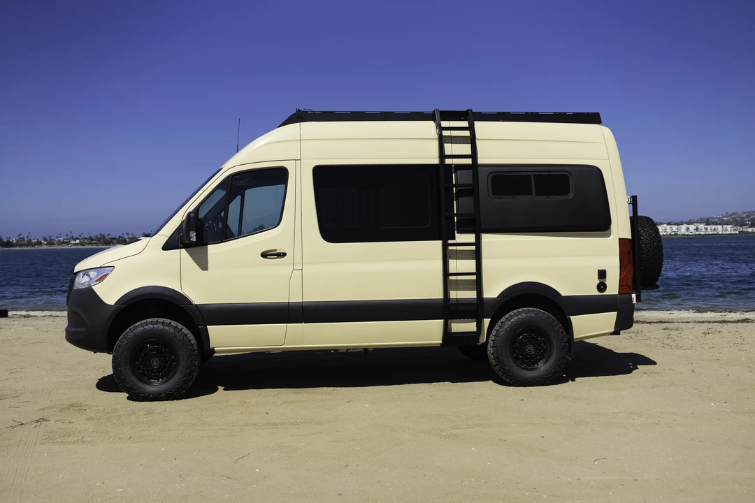 2019 Mercedes-Benz VS30 Sprinter - Image 7 of 31