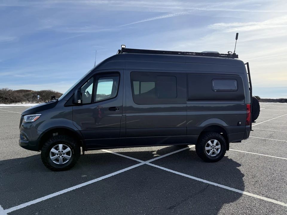 2019 Mercedes-Benz VS30 Sprinter - Image 18 of 31