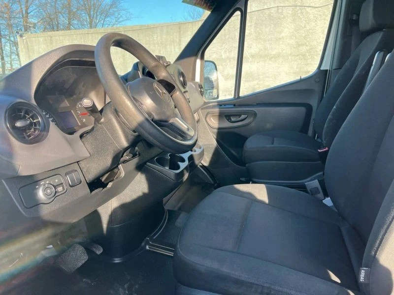 2019 Mercedes-Benz VS30 Sprinter - Image 10 of 12