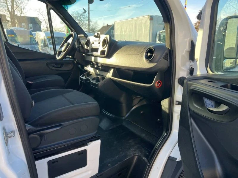 2019 Mercedes-Benz VS30 Sprinter - Image 11 of 12